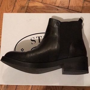 New Steve Madden Grroupie Boots